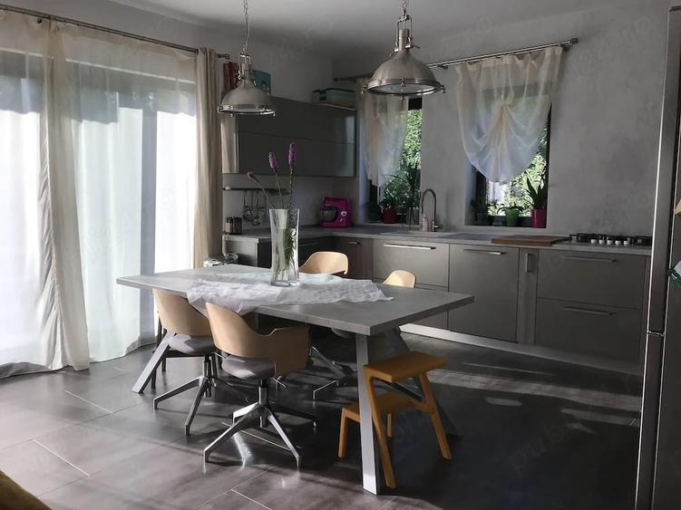 Casă cu 2 camere cu Teren 250 Mp în Mănăștur