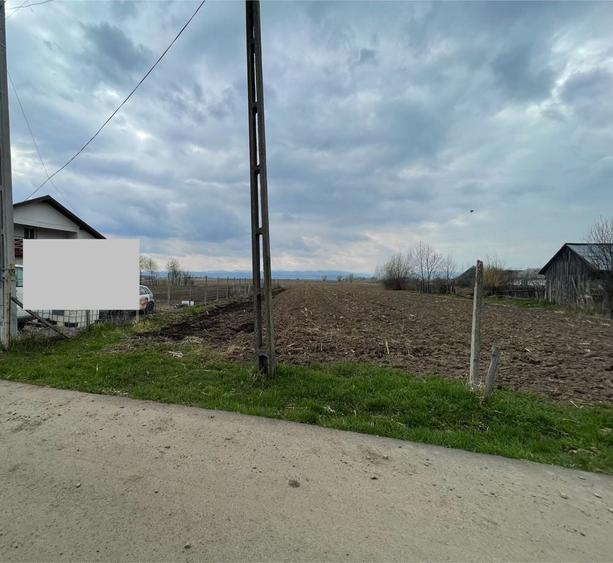 Spațiu comercial, în Brădățel