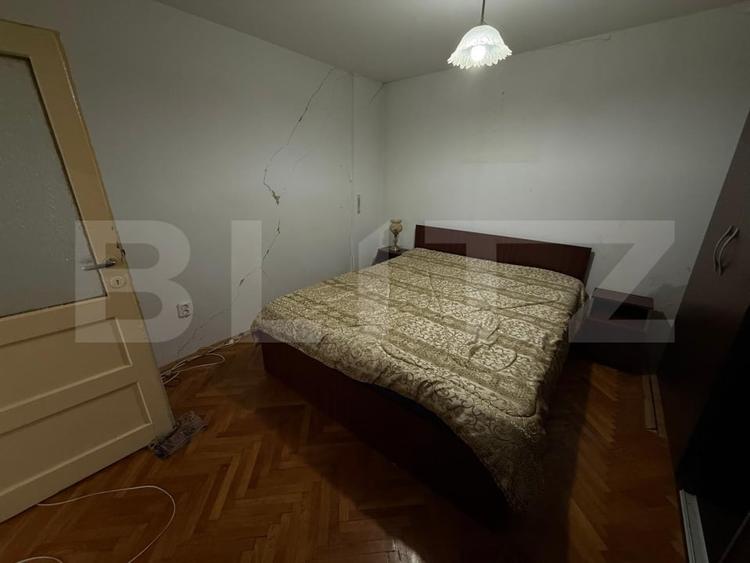 Casă individuală cu 4 camere cu Canalizare în Gheorghe Doja