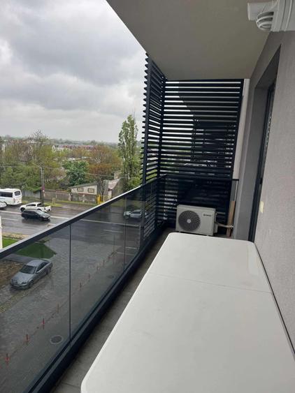 Apartament cu 2 camere decomandat, mobilat în Străulești
