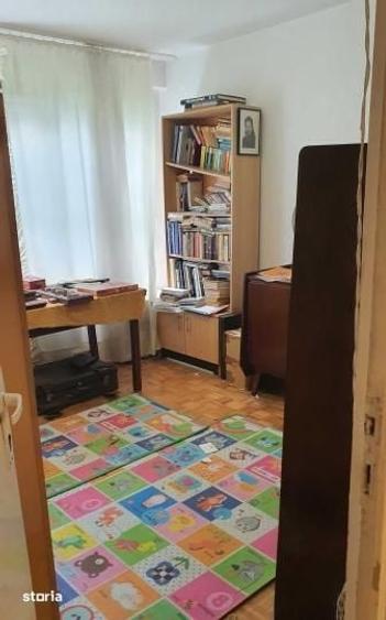 Apartament cu 2 camere decomandat în Pieptănari