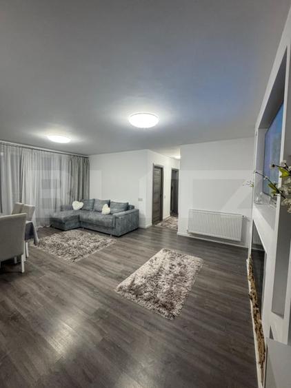 Apartament de vanzare, 3 camere, 65 mp - zona Stejarului - 2
