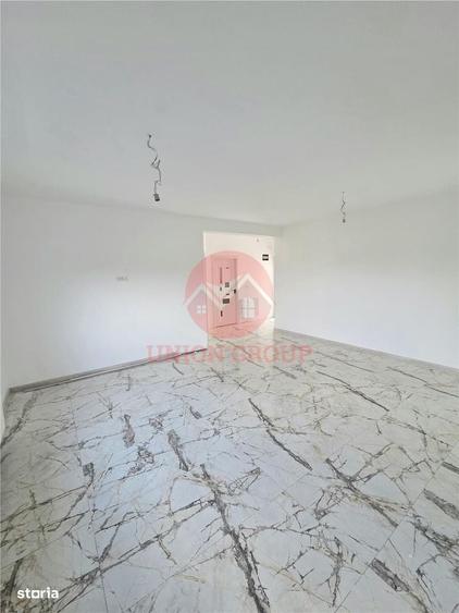 Casă cu 3 camere în Valu lui Traian