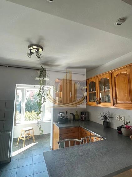 Apartament cu 2 camere decomandat în Aradului
