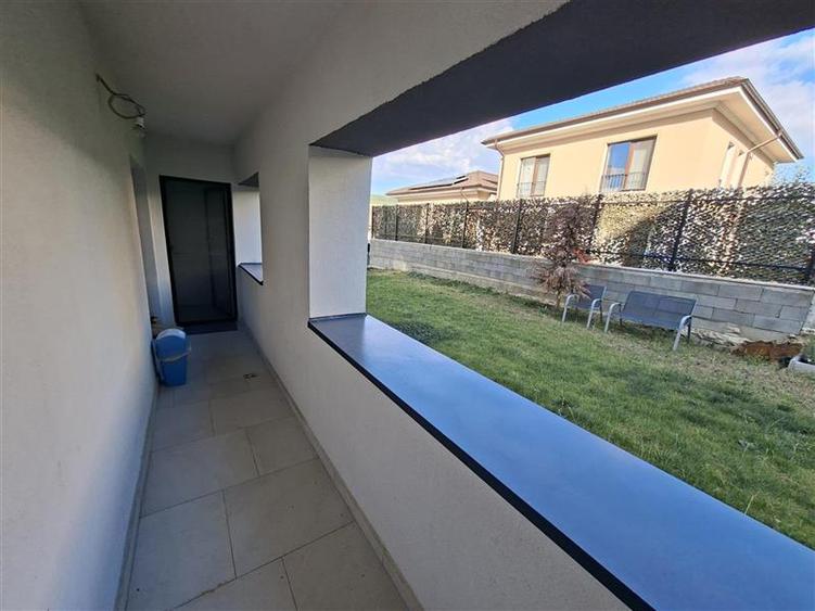 Apartament cu 3 camere circular, mobilat în Iris