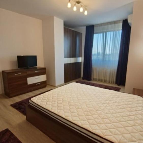 Apartament cu 2 camere decomandat, mobilat în Aviației