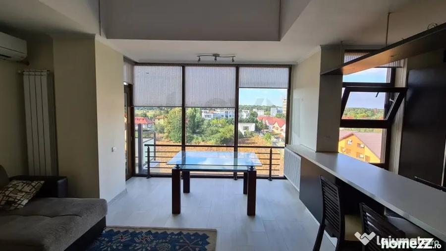 Apartament cu 4 camere semidecomandat în Iancu Nicolae