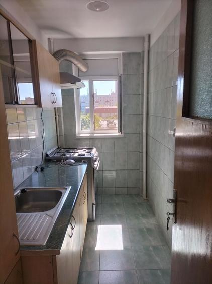 Apartament cu 2 camere decomandat în Brâncoveanu