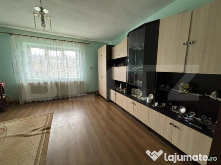 Casă cu 3 camere cu Teren 3200 Mp în Gârceiu