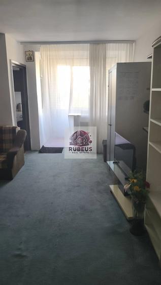 Garsonieră semidecomandată în Crihala