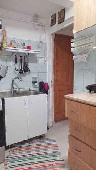 Casă individuală cu 5 camere cu Canalizare în Gheorghe Doja