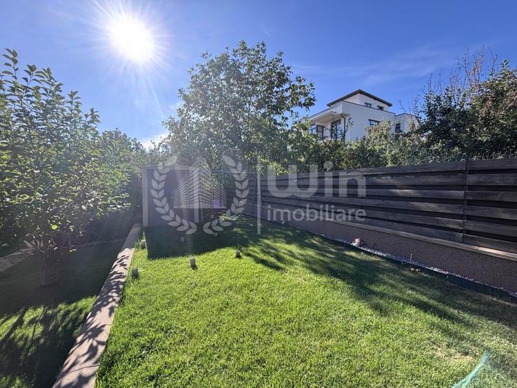 Duplex cu 4 camere cu Canalizare în Dâmbul Rotund