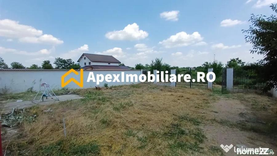 Casă cu 4 camere cu Teren 883 Mp în Varlaam