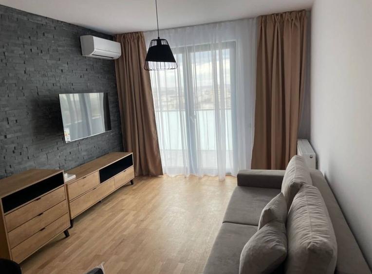 Apartament cu 2 camere decomandat în Mărăști