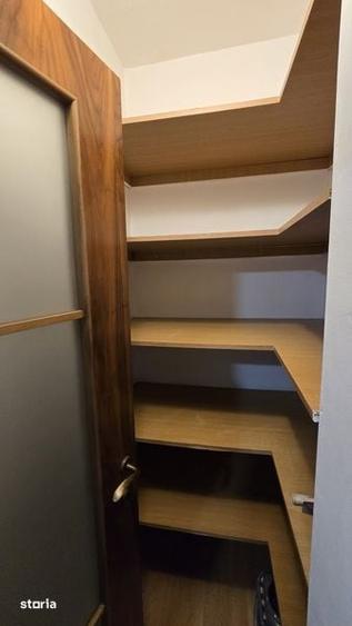 Apartament cu 4 camere în Tei
