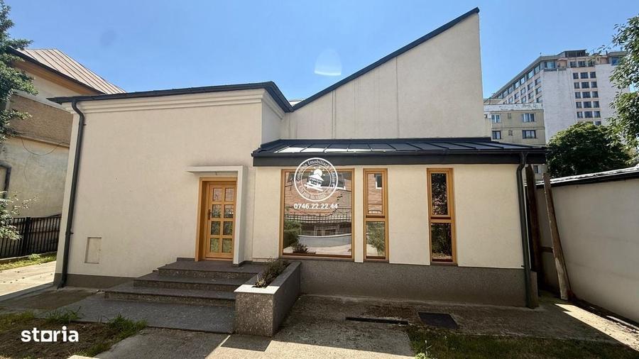 Casă cu 2 camere în Central