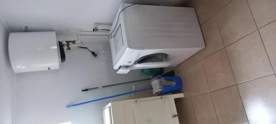 Casă cu Teren 1982 Mp în Valea Popii