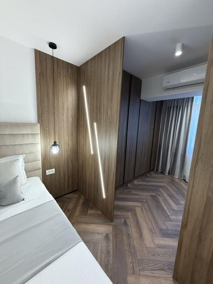 Apartament cu 3 camere semidecomandat în Ștefan cel Mare