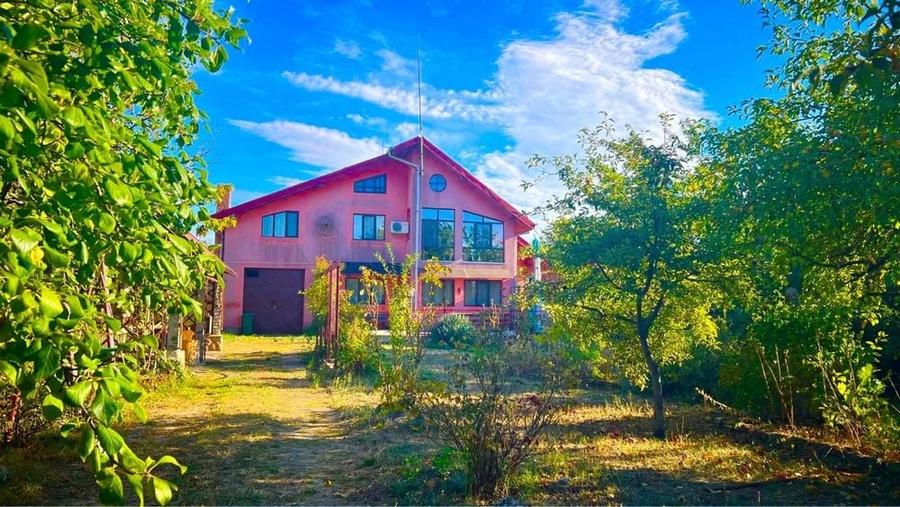 Casă cu 4 camere în Vrancea
