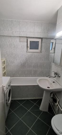 Apartament cu 4 camere în Calea Sighisoarei