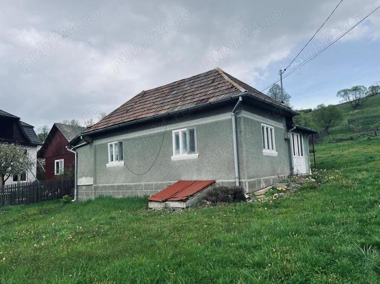 Casă în Sărmaș