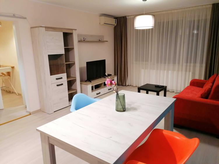 Apartament cu 2 camere semidecomandat în Sala Palatului