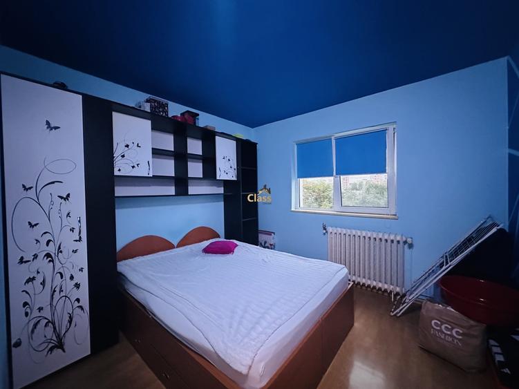 Apartament cu 3 camere semidecomandat, mobilat în Mănăștur