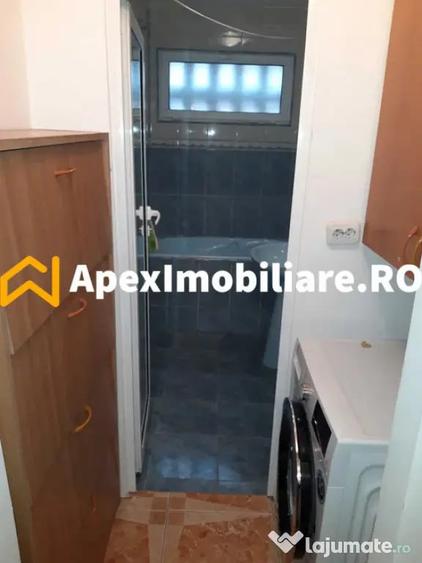 Apartament cu 3 camere decomandat în Berceni