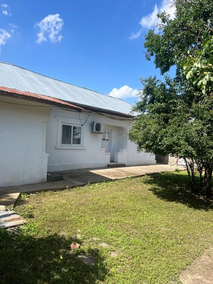 Casă cu 4 camere în Slobozia