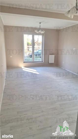 Casă cu 7 camere decomandat cu Teren 720 Mp în Crevedia