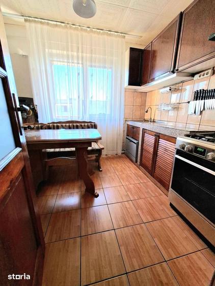 Apartament cu 2 camere semidecomandat în Calea București