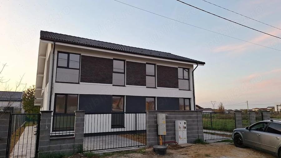 Casă cu 4 camere cu Teren 310 Mp în Moșnița Nouă