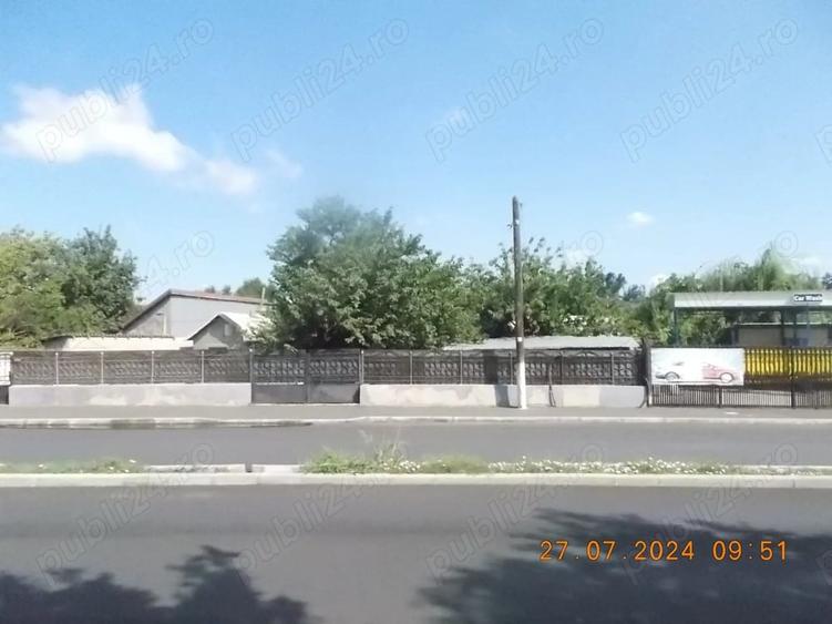 Casă cu 4 camere cu Teren 475 Mp în Ceremac