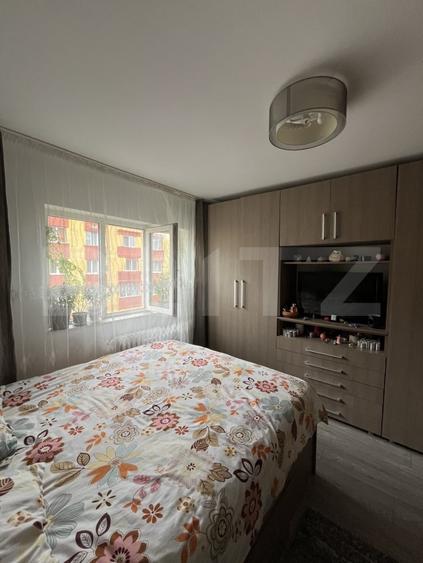 Apartament cu 2 camere decomandat, mobilat în Independenței