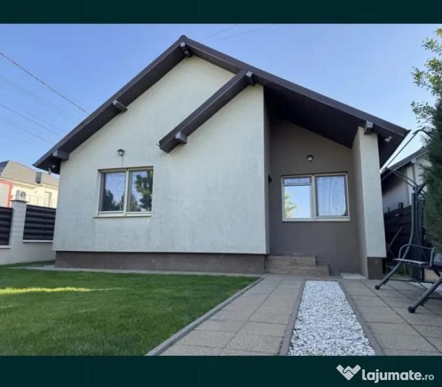 Casă cu 4 camere cu Teren 345 Mp în Malu Mare