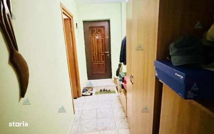 Casă cu 4 camere în Uiești
