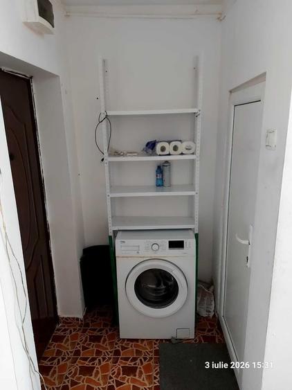 Garsonieră semidecomandată în Dobroești