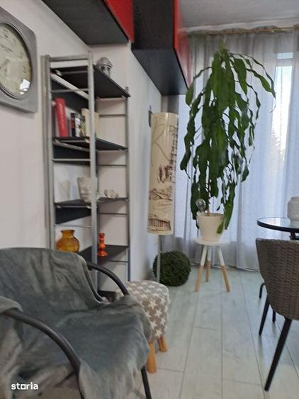 Garsonieră decomandată în Muncii