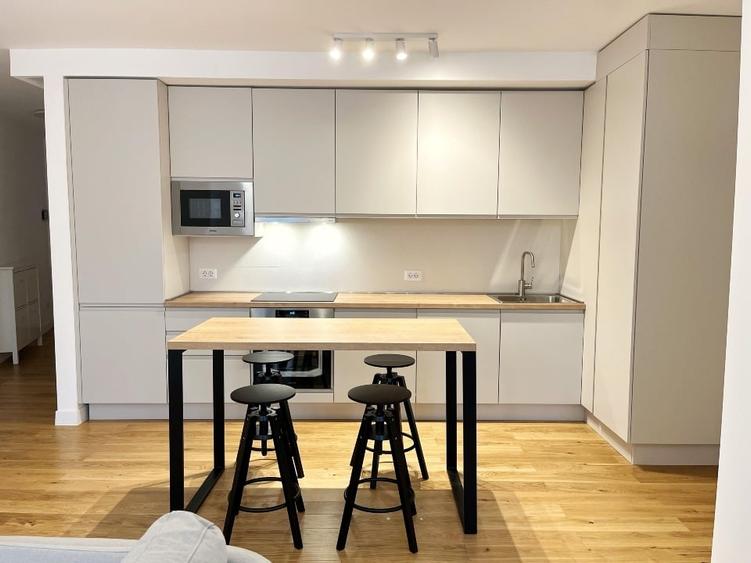 Apartament spatios 2 camere Carmen Sylva Residence cu loc de parcare - 4
