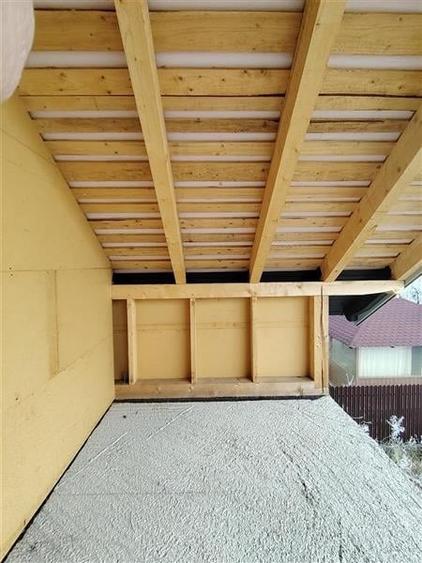 Casă individuală cu 3 camere cu Canalizare în Vest