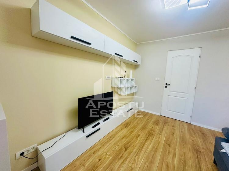 Apartament cu 2 camere decomandat în Complex Studențesc