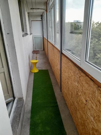 Apartament cu 3 camere decomandat în Drumul Taberei