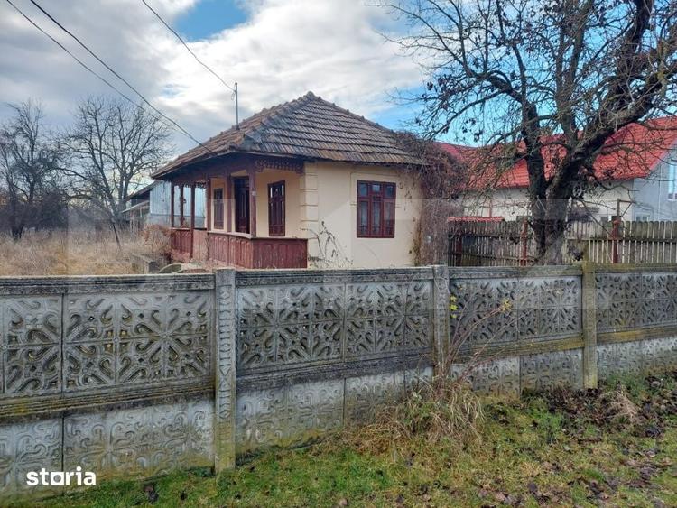 Teren de 2000 mp, în Vulcana-Pandele