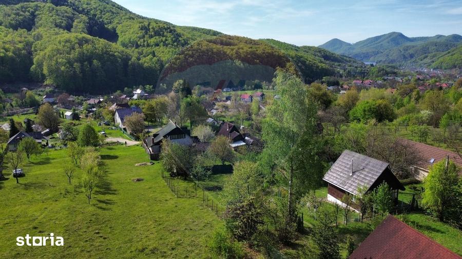 Teren de 2694 mp, în Firiza