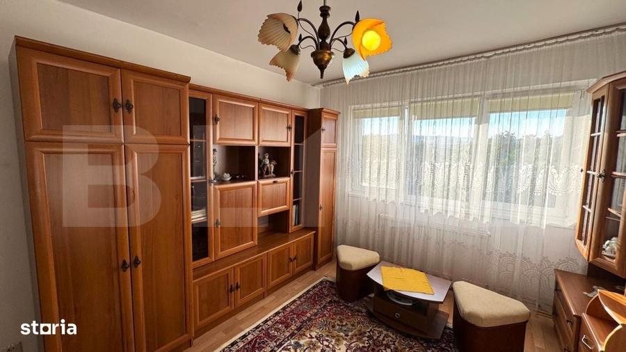 Apartament cu doua camere - zona Decebal - etaj 3 - 2