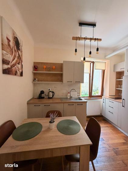 Apartament cu 2 camere în Centrul Istoric