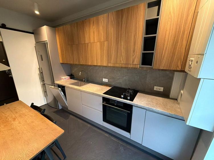 Apartament cu 2 camere decomandat, mobilat în Cotroceni