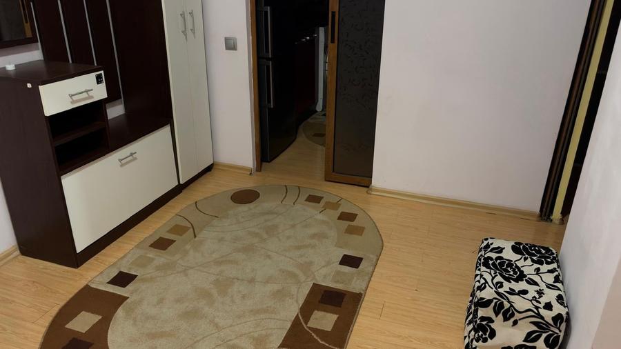 Apartament cu 2 camere decomandat în Gara