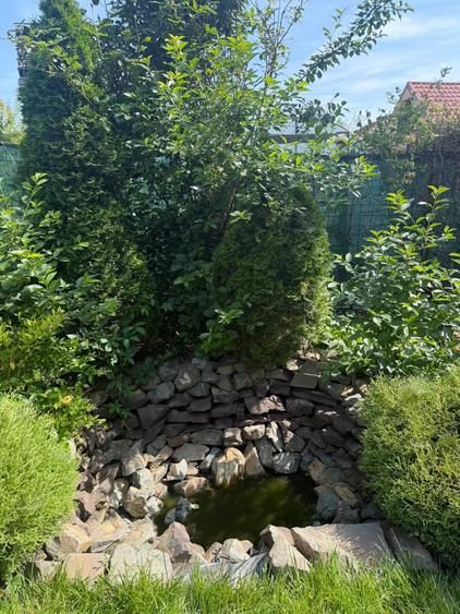 Casă individuală cu 6 camere cu Canalizare în Poiana