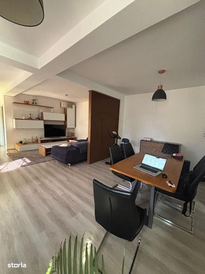 Casă cu 4 camere cu Teren 300 Mp în Lăpuș